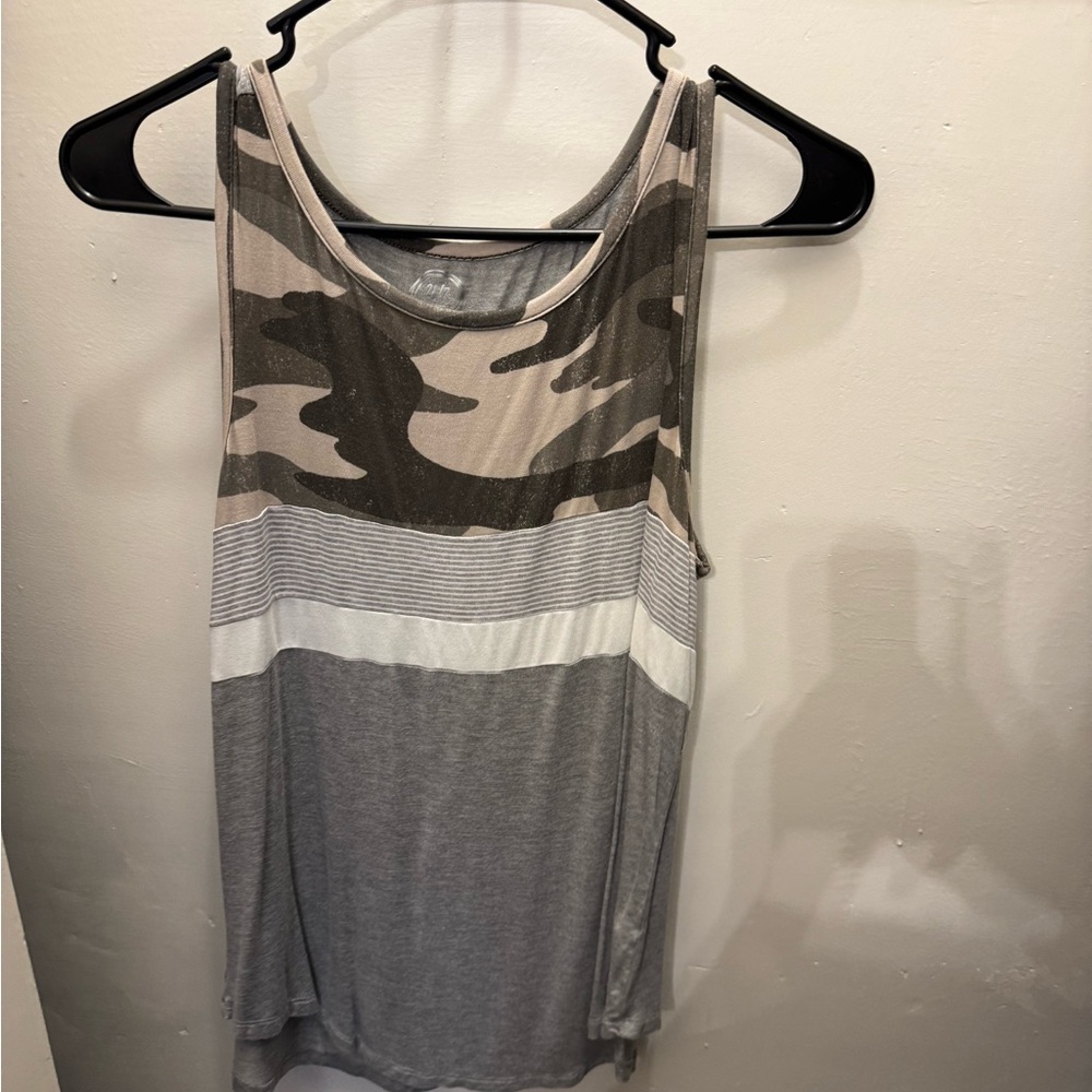 Maurcies Camouflage and Gray Tank Top